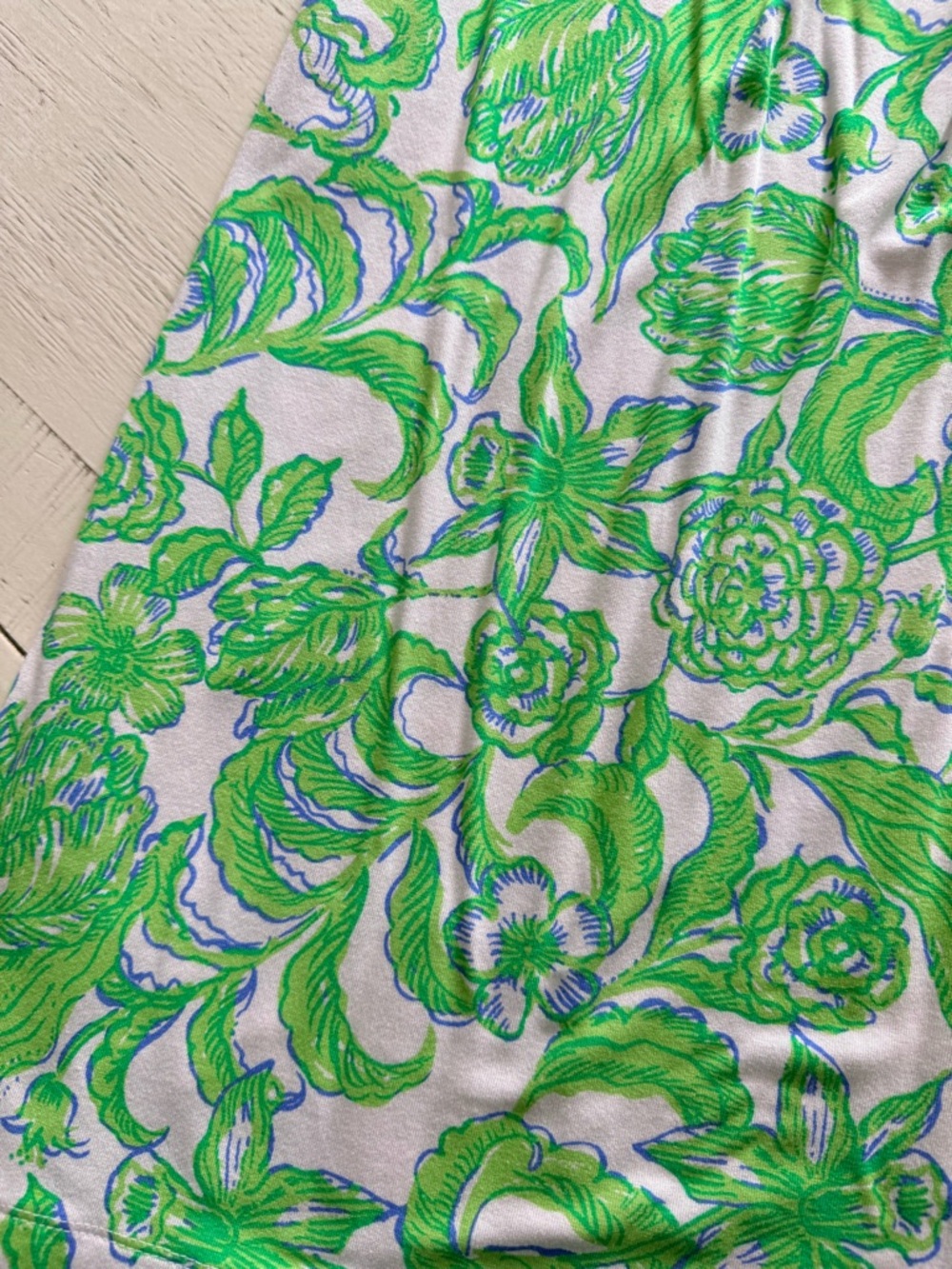 Lilly Pulitzer White Dress with bright green and blue print - Picture 6 of 7